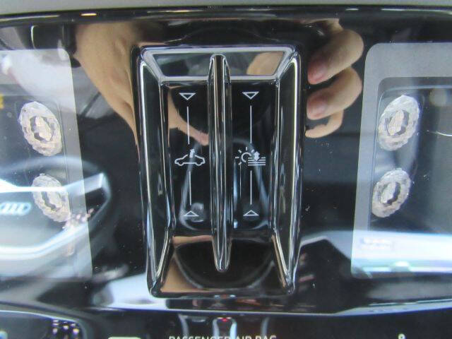 2022 Audi Q4 e-tron quattro Premium Plus 50