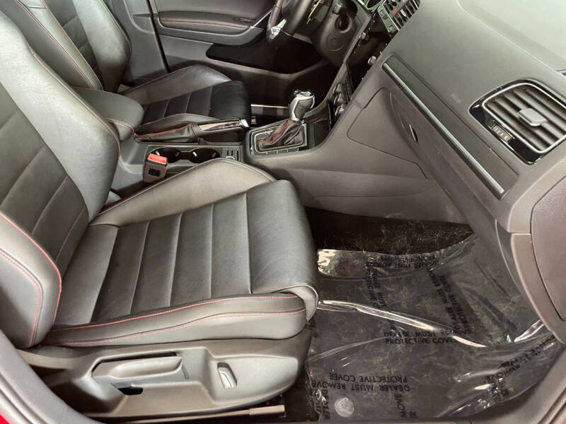 2020 Volkswagen Golf GTI Autobahn