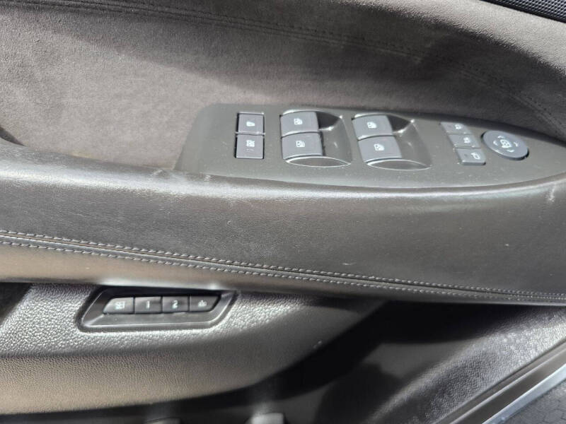 2016 Cadillac Escalade Platinum