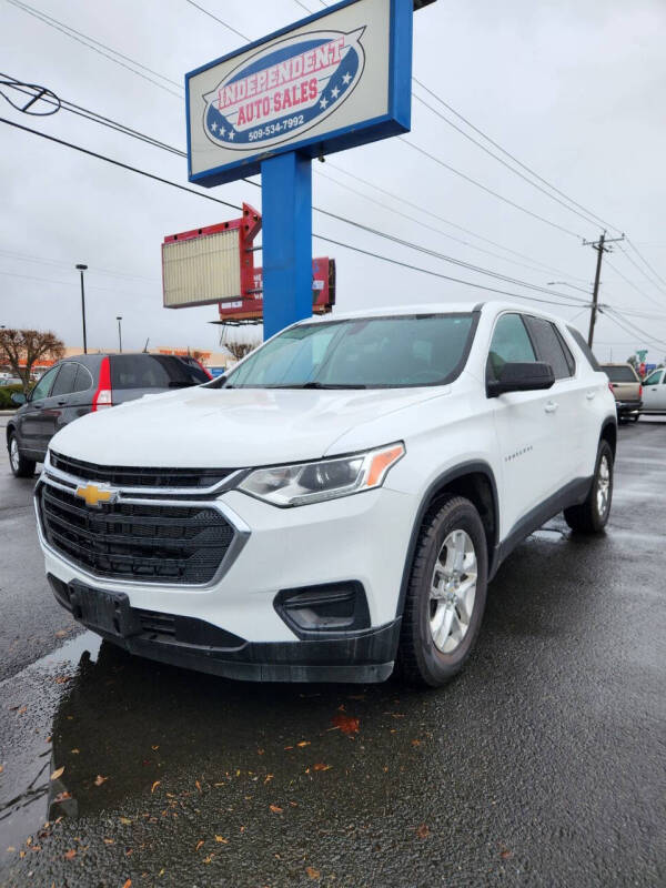 2021 Chevrolet Traverse LS's photo