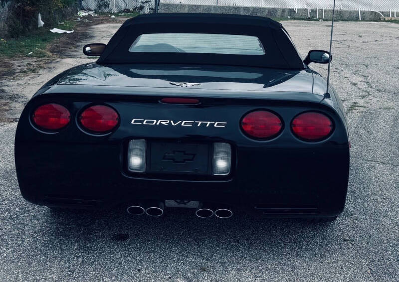 2004 Chevrolet Corvette