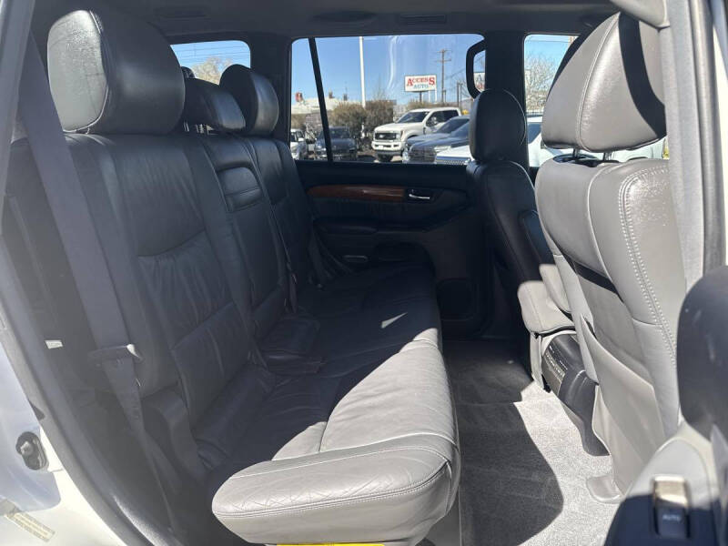 2003 Lexus GX 470