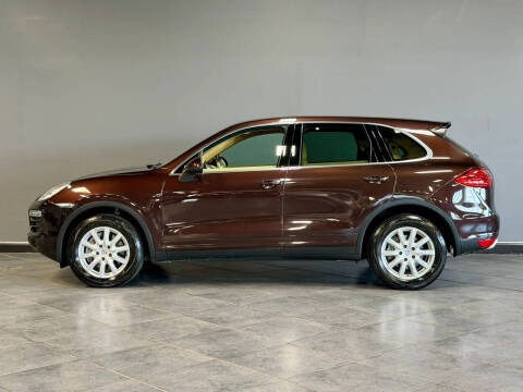 2014 Porsche Cayenne Platinum