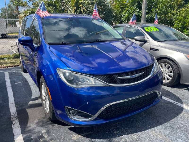 2019 Chrysler Pacifica Touring Plus