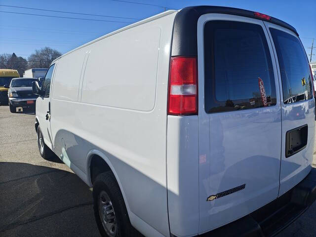 2021 Chevrolet Express 3500