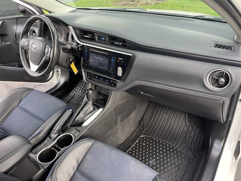 2017 Toyota Corolla SE