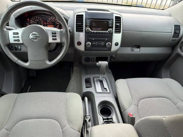 2015 Nissan Frontier SV