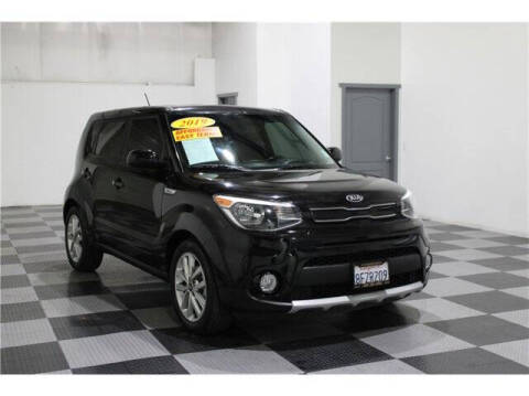 2019 Kia Soul +