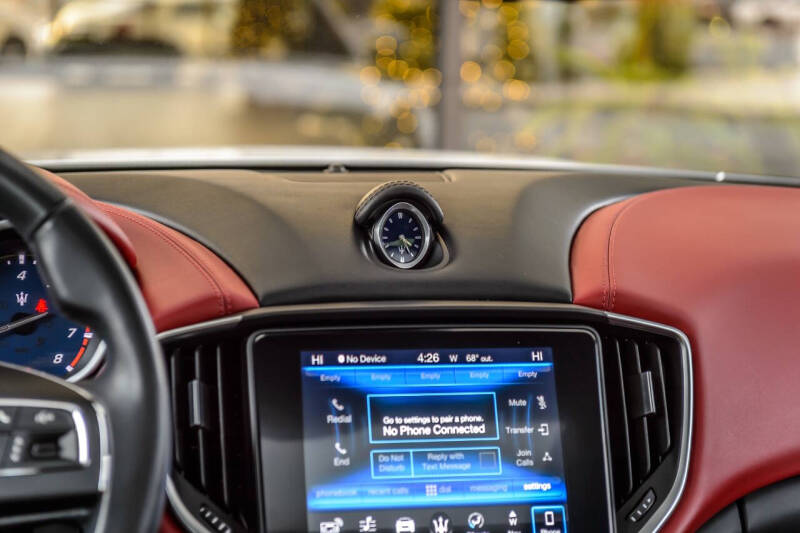 2018 Maserati Ghibli