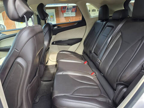 2016 Lincoln MKC Select