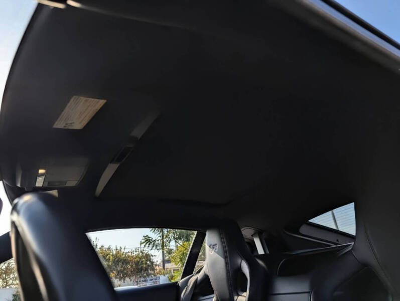 2016 Jaguar F-TYPE R