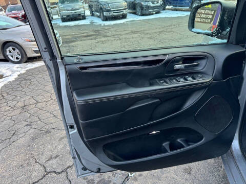 2017 Dodge Grand Caravan SE