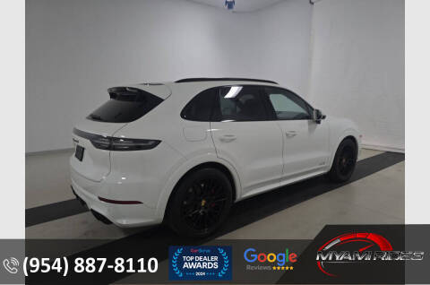 2021 Porsche Cayenne GTS