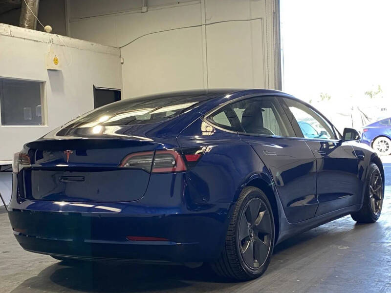 2021 Tesla Model 3 Standard Range Plus
