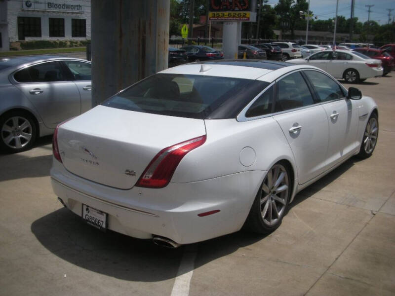2013 Jaguar XJ