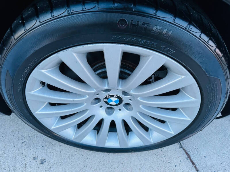 2012 BMW 7 Series 750Li xDrive