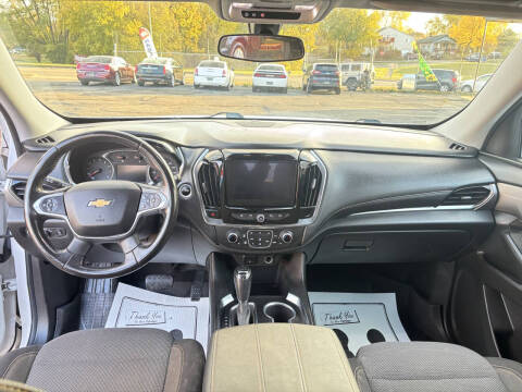 2018 Chevrolet Traverse LT Cloth