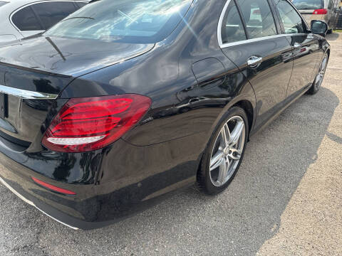 2017 Mercedes-Benz E-Class E 300