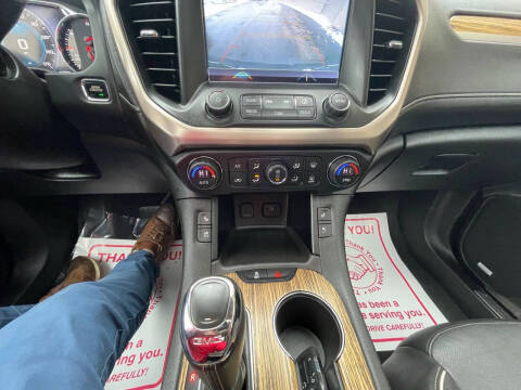 2019 GMC Acadia Denali