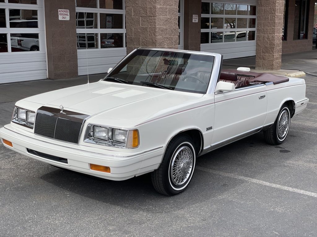 1986 Chrysler Le Baron 3