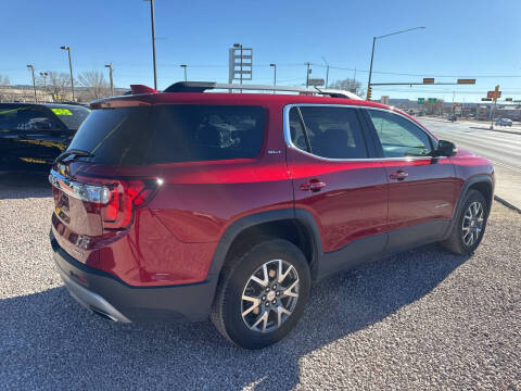 2023 GMC Acadia SLT