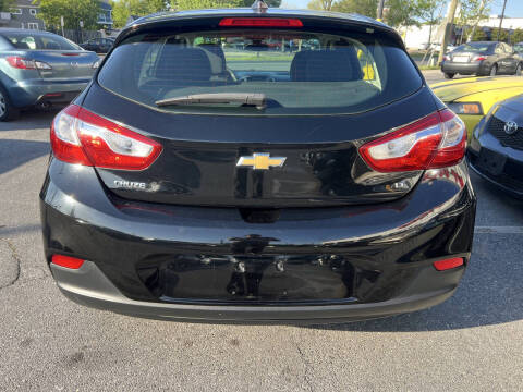 2017 Chevrolet Cruze LT Auto