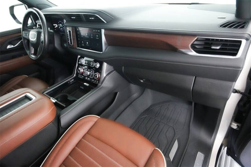 2024 GMC Yukon Denali Ultimate