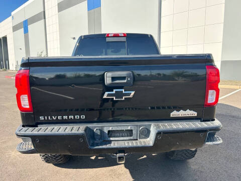 2017 Chevrolet Silverado 1500 High Country