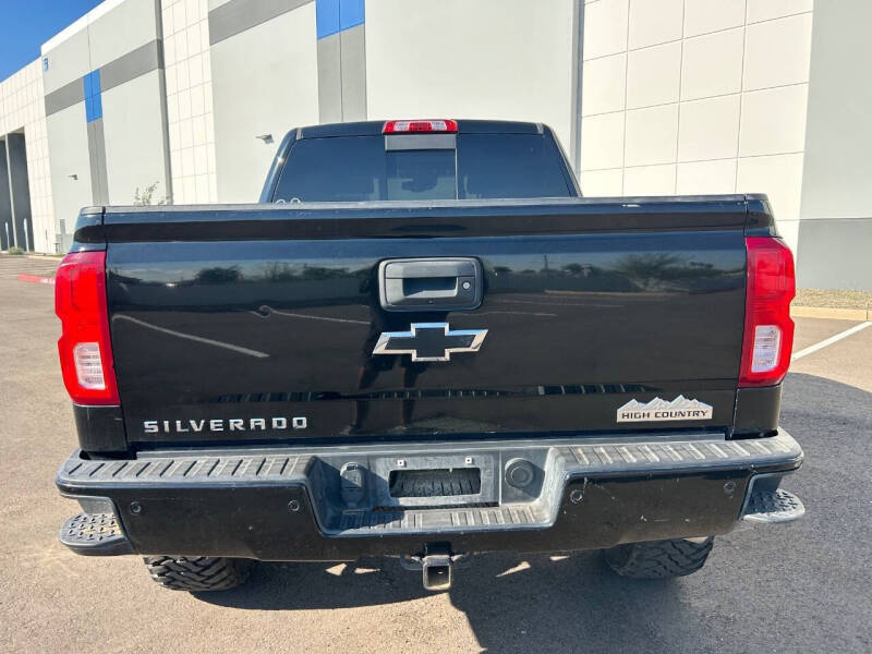 2017 Chevrolet Silverado 1500 High Country