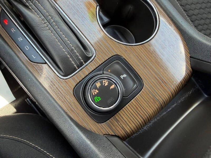 2017 GMC Acadia SLE-2