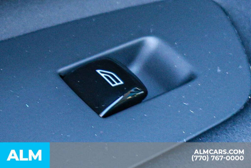 2025 Volvo XC90 B6 Plus Bright Theme 7P