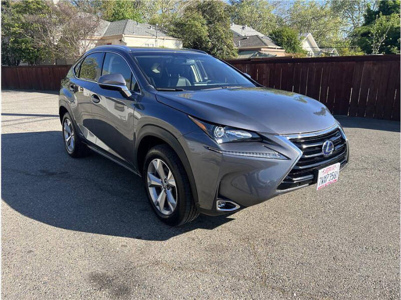 2017 Lexus NX 300h