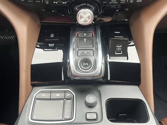 2022 Acura MDX w/Tech