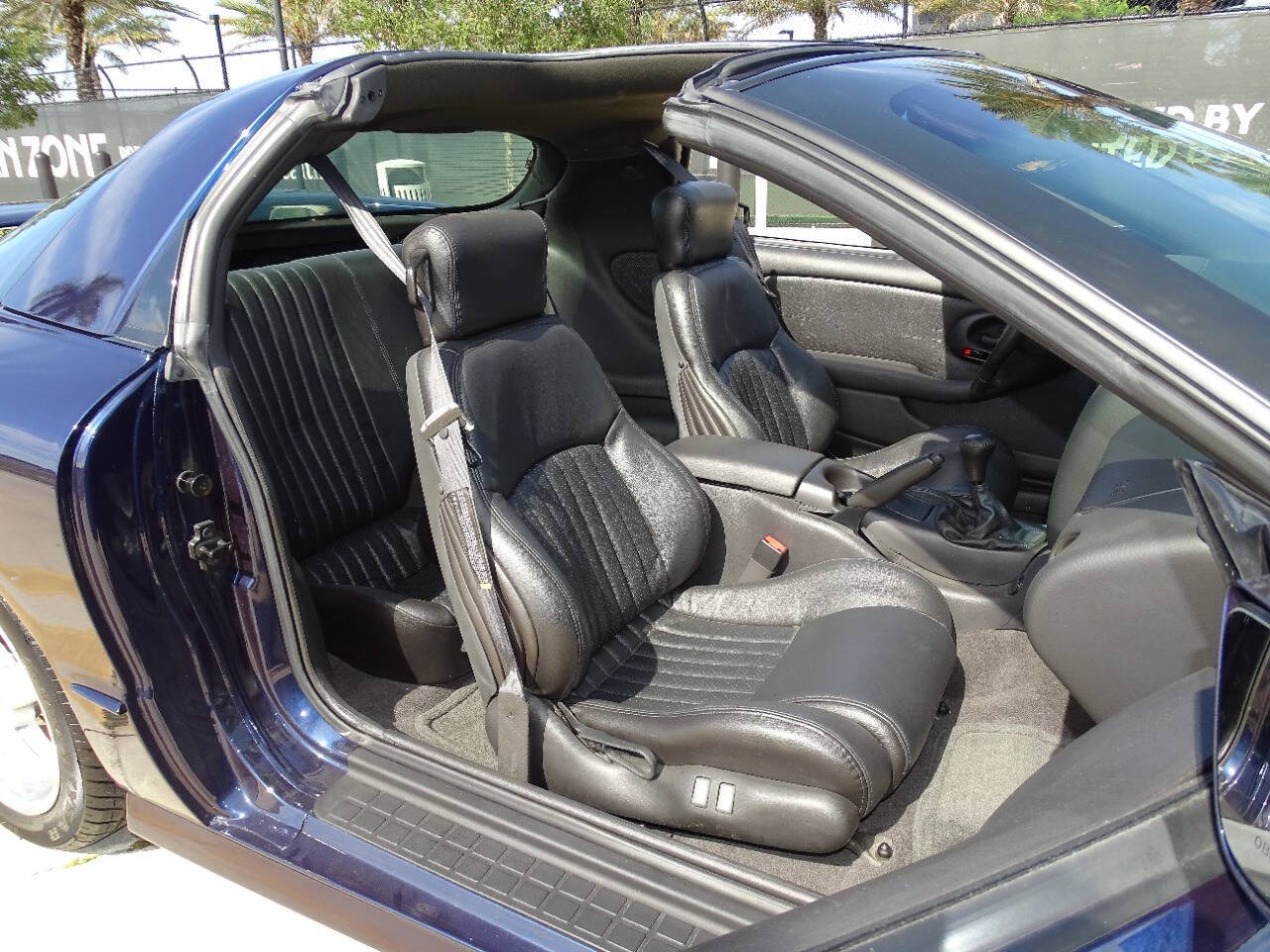 2002 Pontiac Firebird 24
