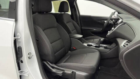 2025 Chevrolet Malibu LT