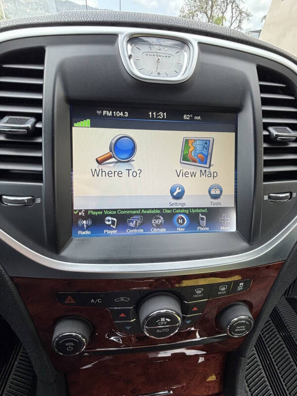 2012 Chrysler 300 Limited