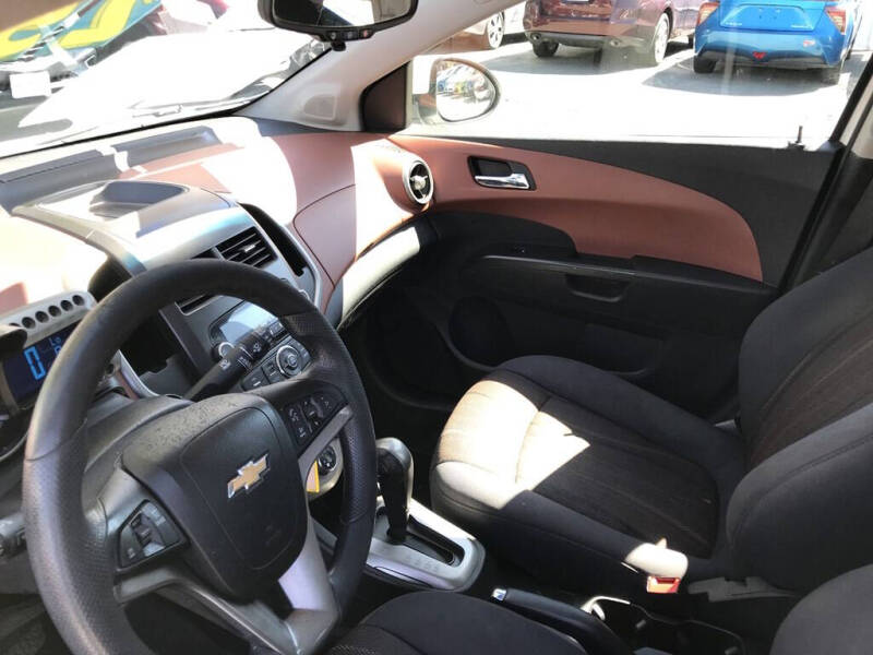 2014 Chevrolet Sonic LT Auto