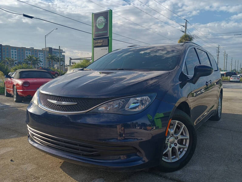 2020 Chrysler Voyager LXi