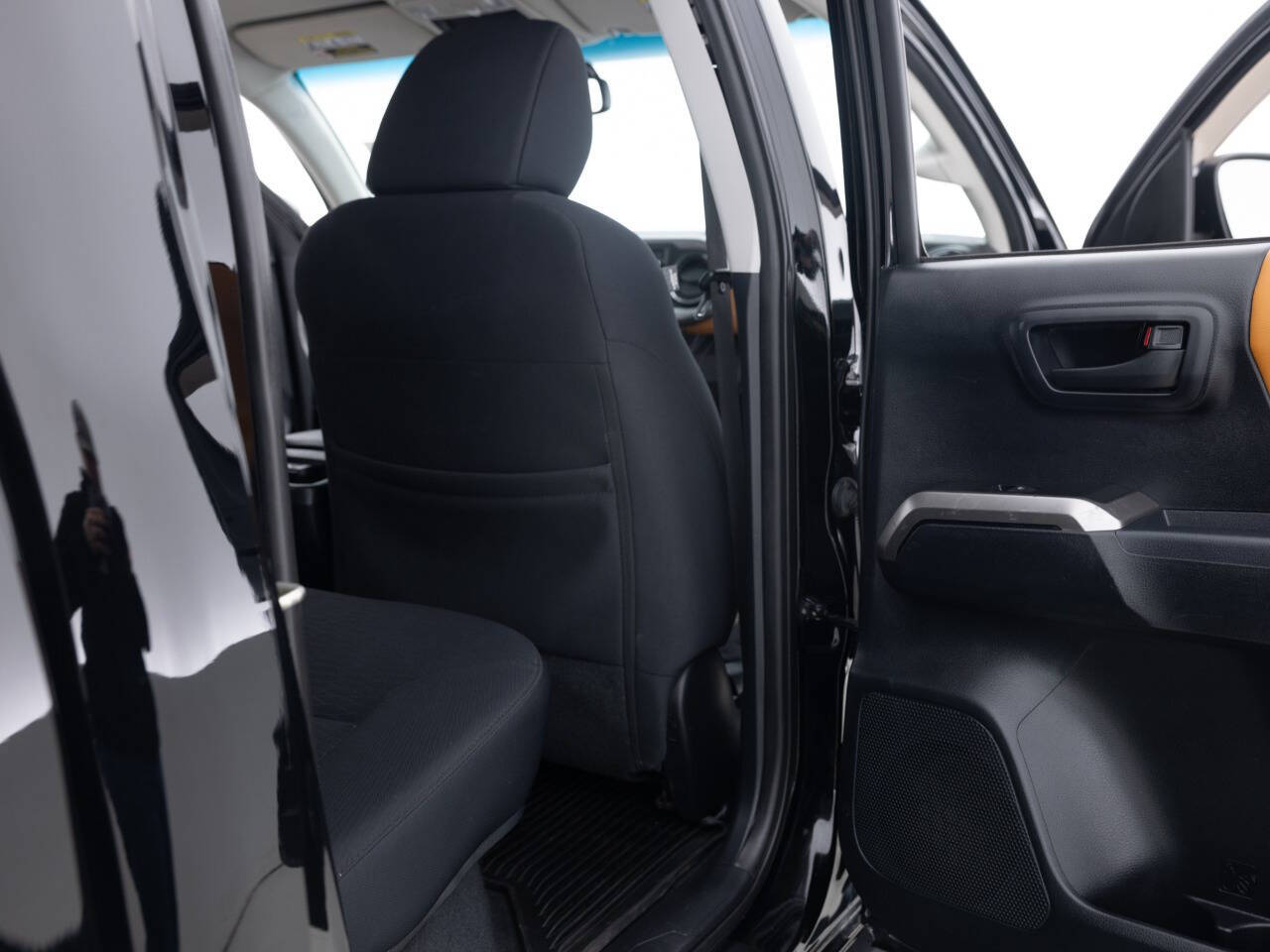 Used Car 2016 Toyota Tacoma  Sr5 V6 4x2 4dr Double Cab 5.0 Ft Sb For Sale Under $20,000 In Coal City, Illinois