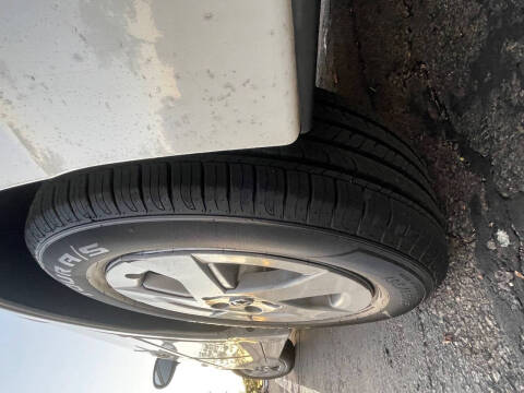 2011 Toyota Prius Three