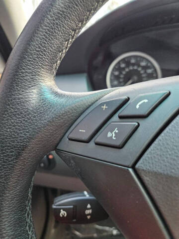 2004 BMW 5 Series 525i