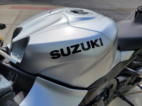 2025 Suzuki GSXR 1000 ABS
