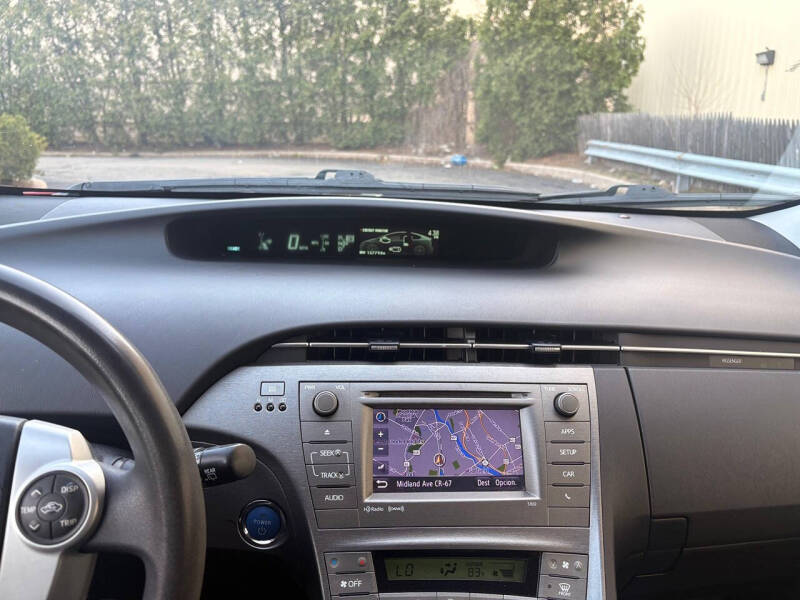 2013 Toyota Prius Three