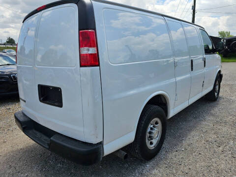 2020 Chevrolet Express 2500