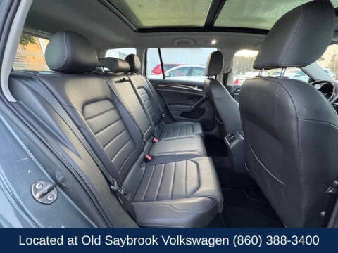 2016 Volkswagen Golf SportWagen TSI SEL