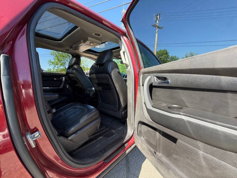 2011 GMC Acadia SLT-2