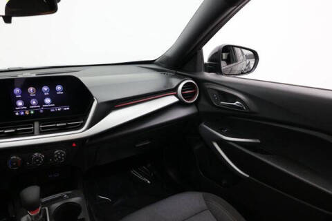 2025 Chevrolet Trax RS