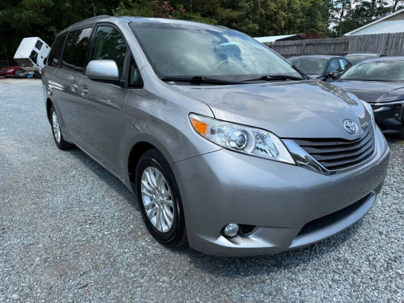 2011 Toyota Sienna
