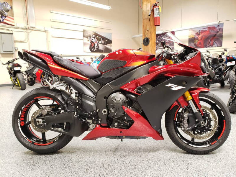 2008 Yamaha YZF-R1