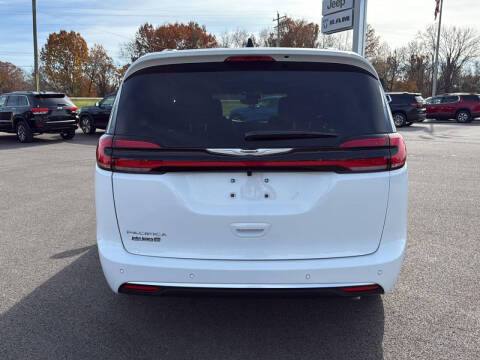 2026 Chrysler Pacifica Pinnacle